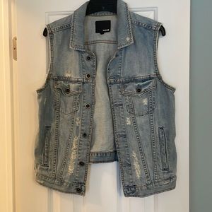 Hurley Distressed Denim Vest size L